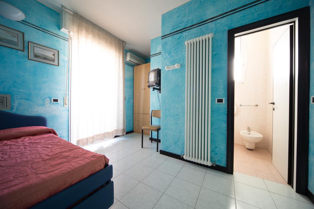 Amba Hotel Rimini Exteriör bild