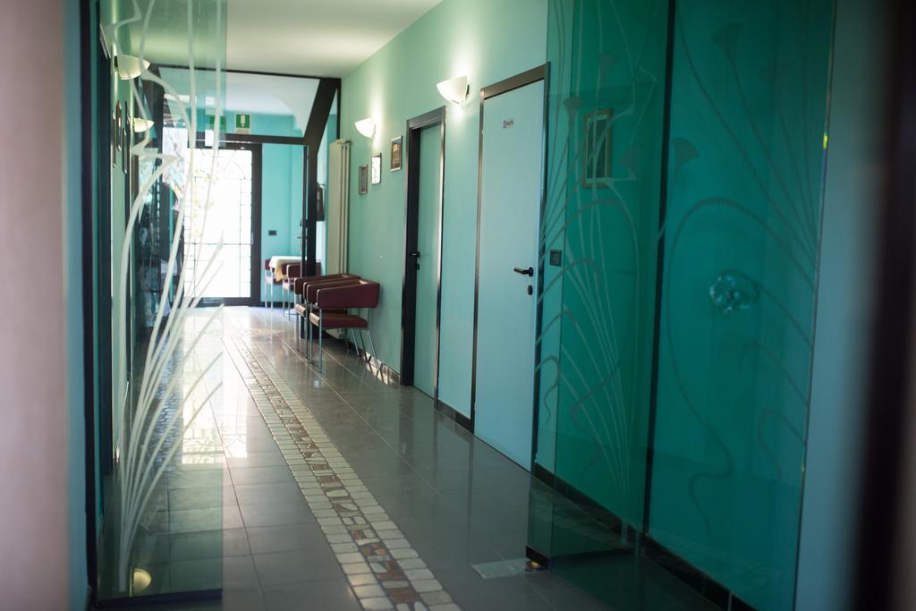 Amba Hotel Rimini Exteriör bild