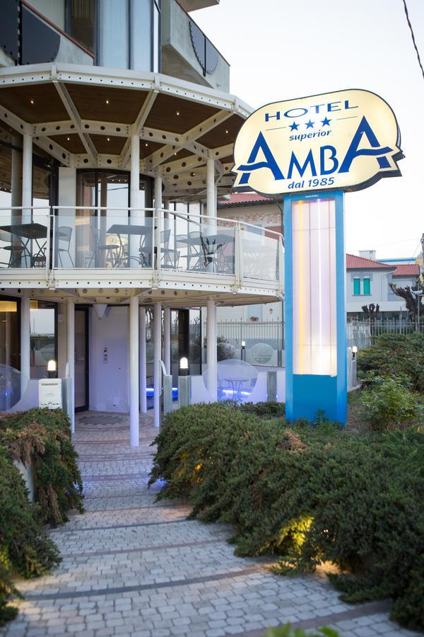 Amba Hotel Rimini Exteriör bild